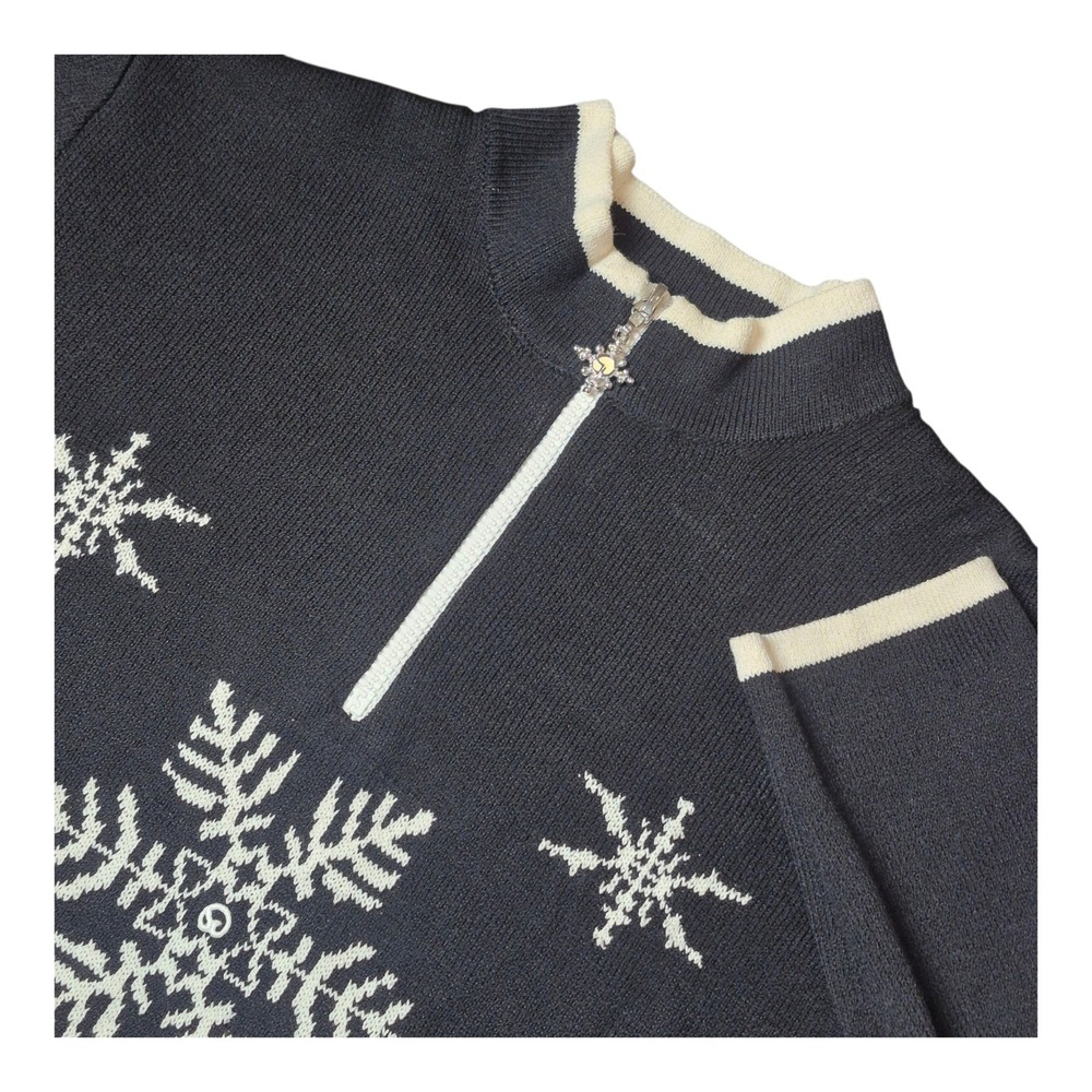 St John Sport Womens Small Wool Blend Snowflake Quarter Zip Ski Sweater